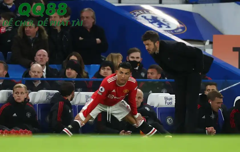 Ronaldo hết lời ca ngợi tài năng của Michael Carrick thời điểm làm HLV tạm quyền của Man Utd Ronaldo hết lời ca ngợi tài năng của Michael Carrick thời điểm làm HLV tạm quyền của Man Utd